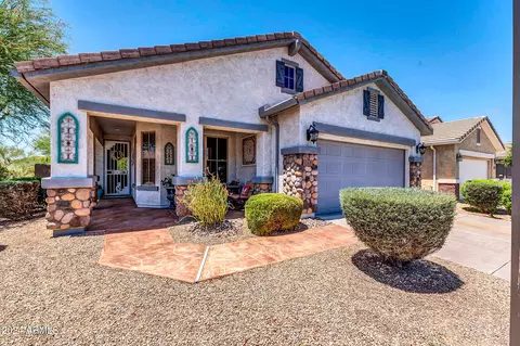 113 W Latigo Cir, San Tan Valley, AZ 85143
