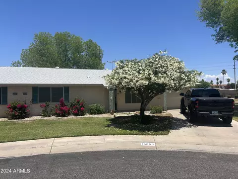 16850 N 103rd Dr, Sun City, AZ 85351