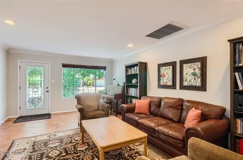 114 E Balboa Dr, Tempe, AZ 85282 photo 11