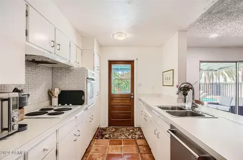 114 E Balboa Dr, Tempe, AZ 85282 photo 15