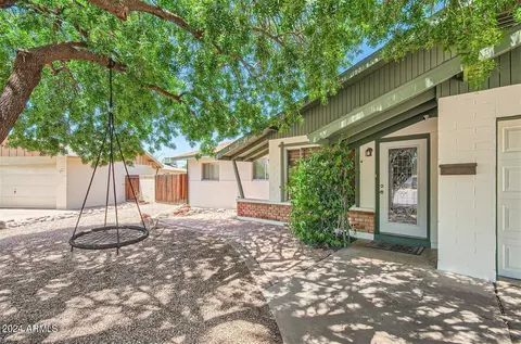 114 E Balboa Dr, Tempe, AZ 85282 photo 3