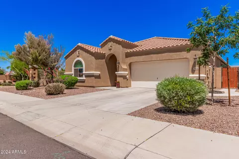 7688 W Bloomfield Rd, Peoria, AZ 85381