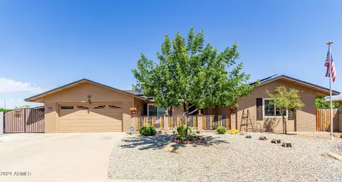 10626 W Flintlock Ct, Sun City, AZ 85373