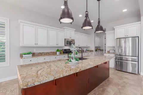 10631 E Meseto Ave, Mesa, AZ 85209
