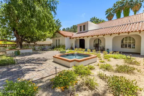 15 E Cactus Wren Dr, Phoenix, AZ 85020 photo 3