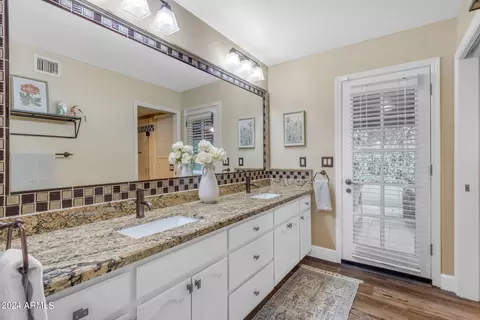 15 E Cactus Wren Dr, Phoenix, AZ 85020 photo 30