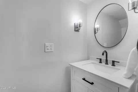 15 E Cactus Wren Dr, Phoenix, AZ 85020 photo 32