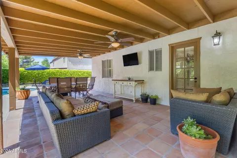 15 E Cactus Wren Dr, Phoenix, AZ 85020 photo 47