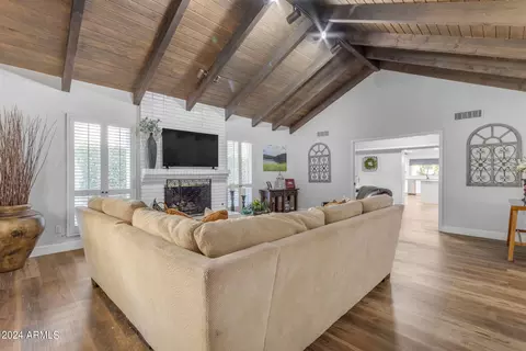15 E Cactus Wren Dr, Phoenix, AZ 85020 photo 21