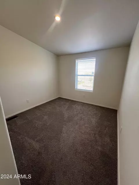 1916 E Circle Mountain Rd, New River, AZ 85087 photo 13