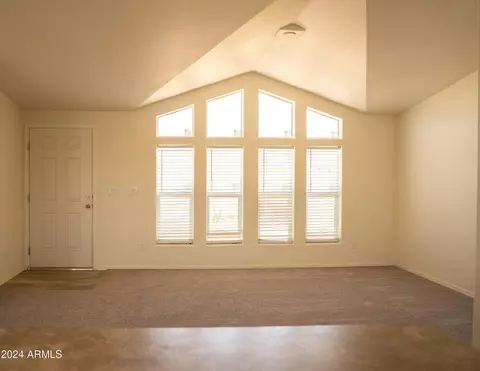 1916 E Circle Mountain Rd, New River, AZ 85087 photo 8