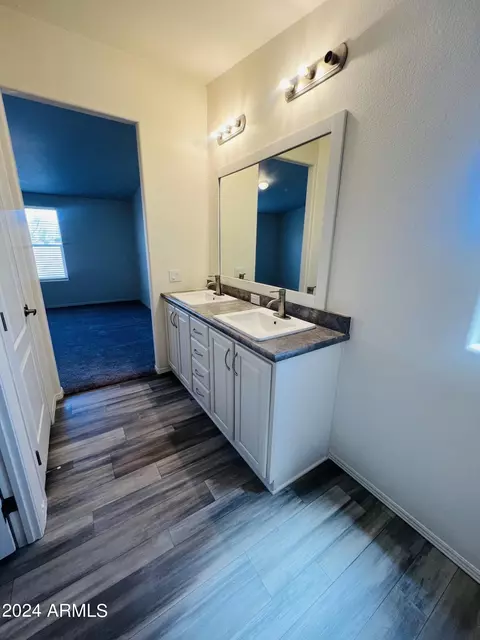 1916 E Circle Mountain Rd, New River, AZ 85087 photo 9