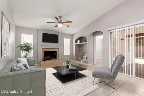 4501 E Rock Wren Rd, Phoenix, AZ 85044 photo 8