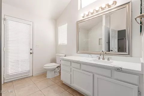 4501 E Rock Wren Rd, Phoenix, AZ 85044 photo 12