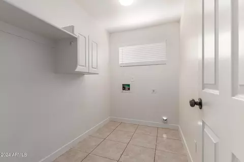 4501 E Rock Wren Rd, Phoenix, AZ 85044 photo 17