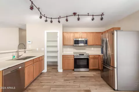 1069 E Arabian Dr, Gilbert, AZ 85296 photo 7