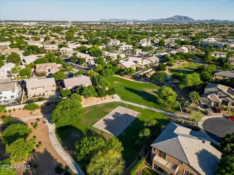 928 E Carla Vista Dr, Gilbert, AZ 85295 photo 6