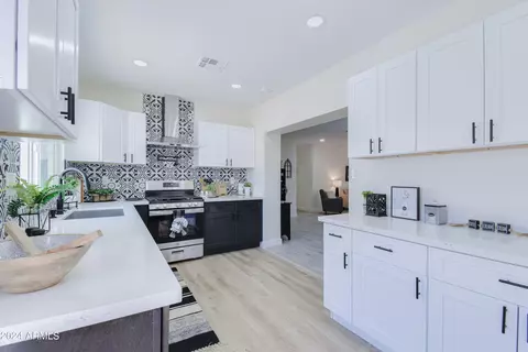 2334 W Augusta Ave, Phoenix, AZ 85021 photo 11