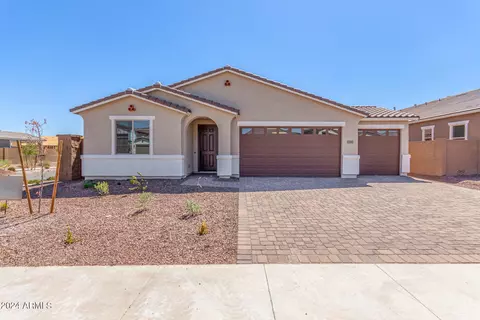 17583 W Running Deer Trl, Surprise, AZ 85387