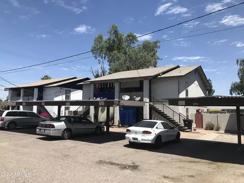 327 S Stapley Dr, Mesa, AZ 85204