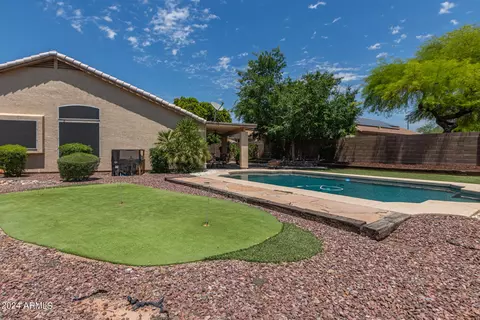 389 E Arabian Dr, Gilbert, AZ 85296 photo 8
