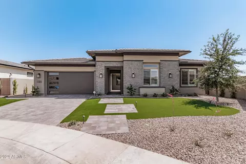 1301 E Beechnut Pl, Chandler, AZ 85249