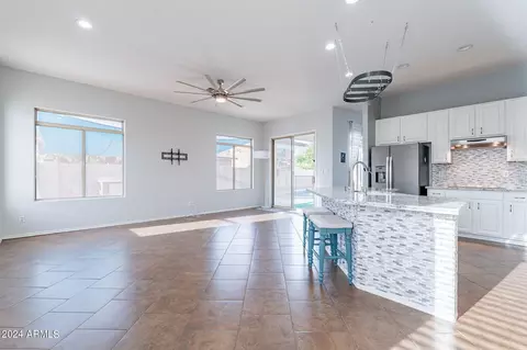 218 E Pinto Ct, Gilbert, AZ 85296 photo 13