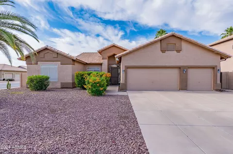 218 E Pinto Ct, Gilbert, AZ 85296