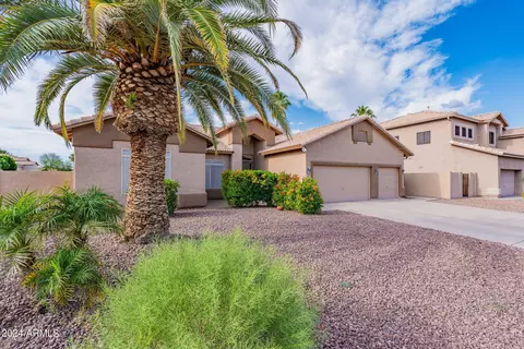 218 E Pinto Ct, Gilbert, AZ 85296 photo 2