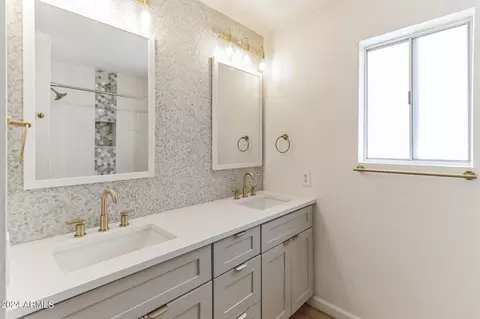 407 E Angela Dr, Phoenix, AZ 85022 photo 8