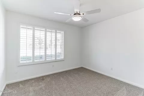 407 E Angela Dr, Phoenix, AZ 85022 photo 10