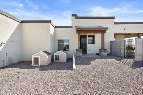 Exterior - 37620 N 15th Ave, Phoenix, AZ 85086 photo 13 of 21