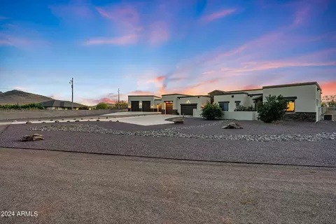 Exterior - 37620 N 15th Ave, Phoenix, AZ 85086 photo 1 of 21