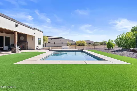 Exterior - 37620 N 15th Ave, Phoenix, AZ 85086 photo 10 of 21