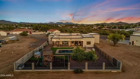 View/Area - 37620 N 15th Ave, Phoenix, AZ 85086 photo 4 of 15