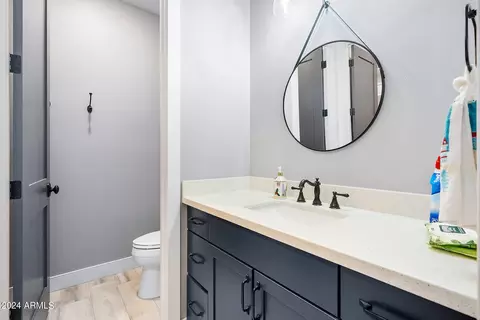Bath - 37620 N 15th Ave, Phoenix, AZ 85086 photo 8 of 9