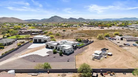 View/Area - 37620 N 15th Ave, Phoenix, AZ 85086 photo 11 of 15
