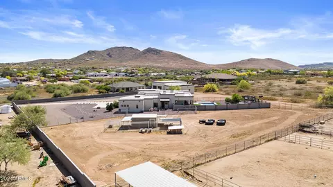 View/Area - 37620 N 15th Ave, Phoenix, AZ 85086 photo 13 of 15