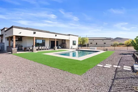 Exterior - 37620 N 15th Ave, Phoenix, AZ 85086 photo 12 of 21