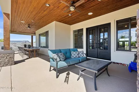 Exterior - 37620 N 15th Ave, Phoenix, AZ 85086 photo 7 of 21