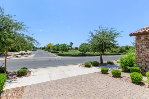 10404 E Sebring Ave, Mesa, AZ 85212 photo 6
