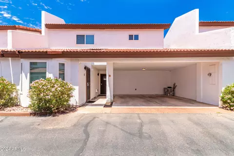 3201 N 38th St #27, Phoenix, AZ 85018