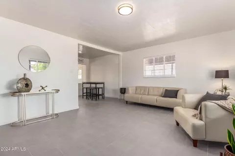 3532 E Cheery Lynn Rd, Phoenix, AZ 85018 photo 13