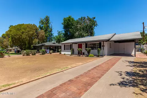 3532 E Cheery Lynn Rd, Phoenix, AZ 85018 photo 4