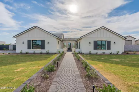 6914 N 177th Pl, Waddell, AZ 85355