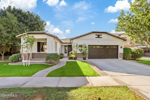 4061 E Bruce Ave, Gilbert, AZ 85234 photo 3