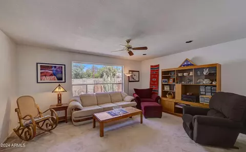 528 E Del Rio Dr, Tempe, AZ 85282 photo 4