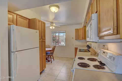 528 E Del Rio Dr, Tempe, AZ 85282 photo 11