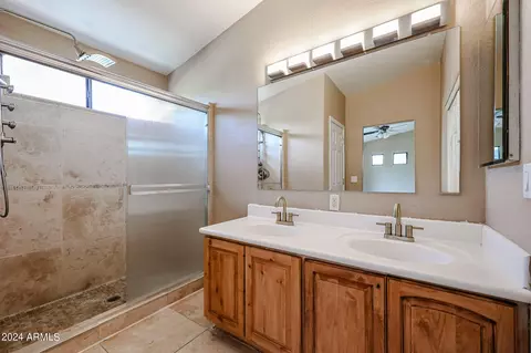 3027 E Fremont Rd, Phoenix, AZ 85042 photo 13