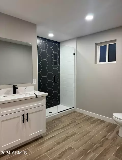4805 S 28th St, Phoenix, AZ 85040 photo 9